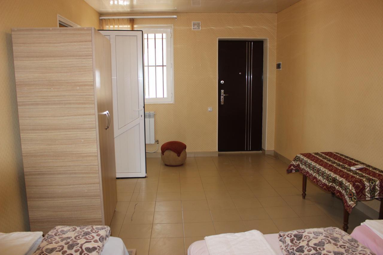 Rest Guest House Γιερεβάν Εξωτερικό φωτογραφία