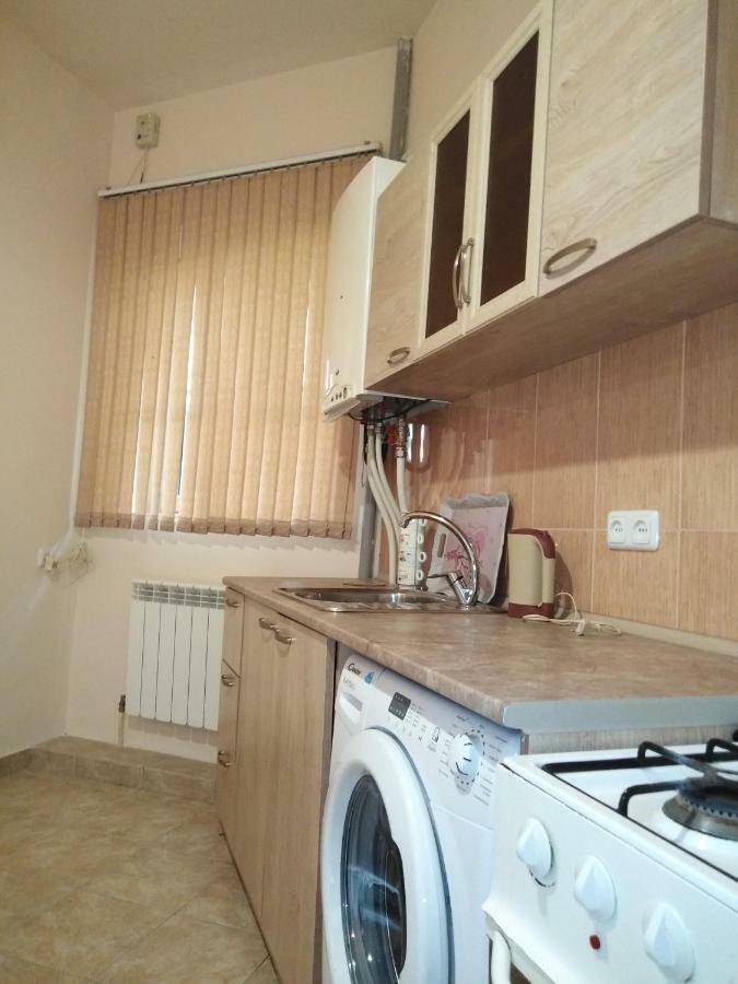 Rest Guest House Γιερεβάν Εξωτερικό φωτογραφία