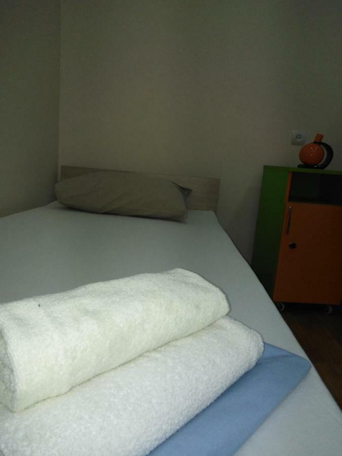 Rest Guest House Γιερεβάν Εξωτερικό φωτογραφία