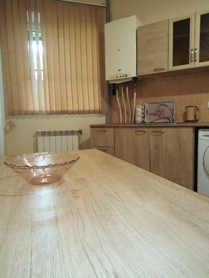 Rest Guest House Γιερεβάν Εξωτερικό φωτογραφία