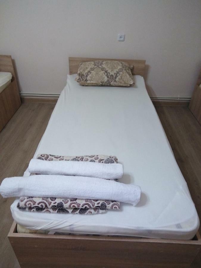 Rest Guest House Γιερεβάν Εξωτερικό φωτογραφία