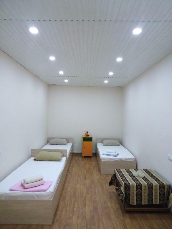 Rest Guest House Γιερεβάν Εξωτερικό φωτογραφία
