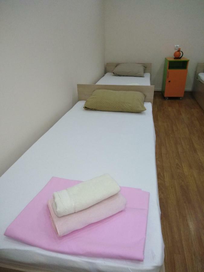 Rest Guest House Γιερεβάν Εξωτερικό φωτογραφία